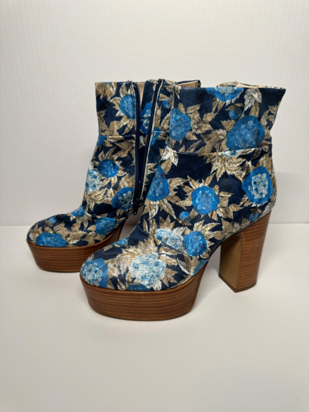 Cecelia New York NEW Floral Platform Ankle Boots S6 Blue Gold Statement Heels - Picture 2 of 15
